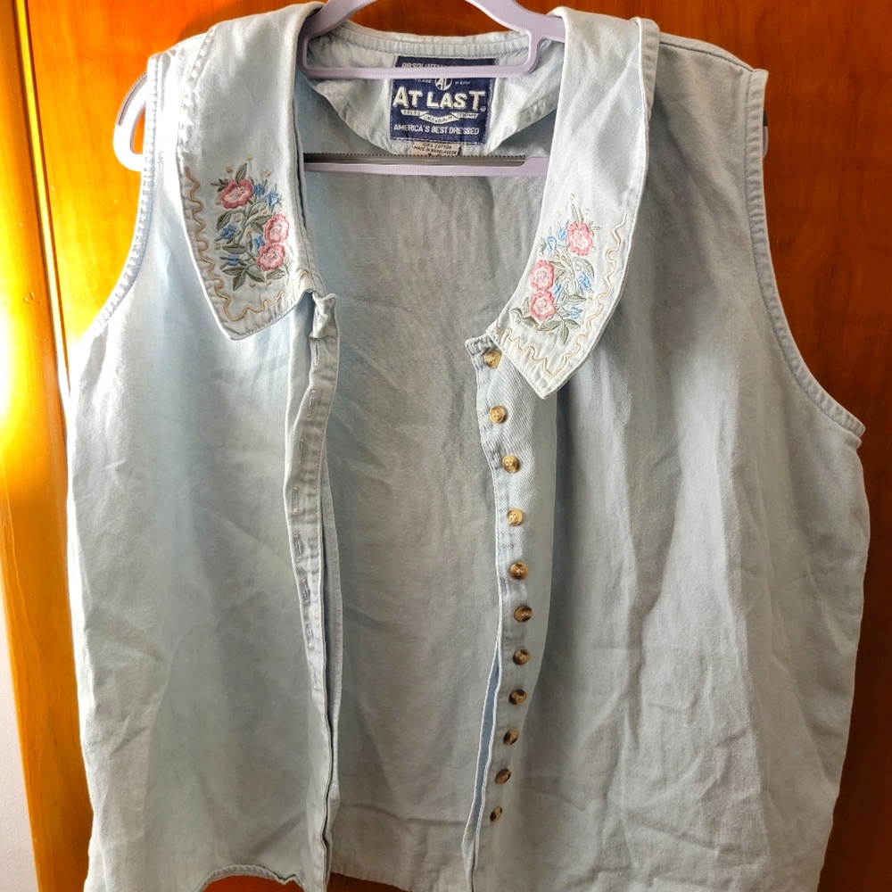 VINTAGE Absolutely Authentic AT LAST Denim Vest
